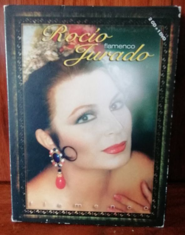 2 CD y 1 DVD ROCÍO JURADO - Imagen por defecto
