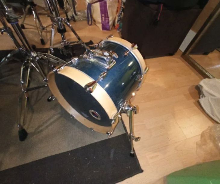 Drum kit Yamaha Maple Custom Absolute como nueva - Image3