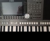 psr s970 musical keyboard
 - Image