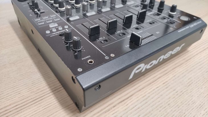 Pioneer DJM-900 Nexus - Bild2