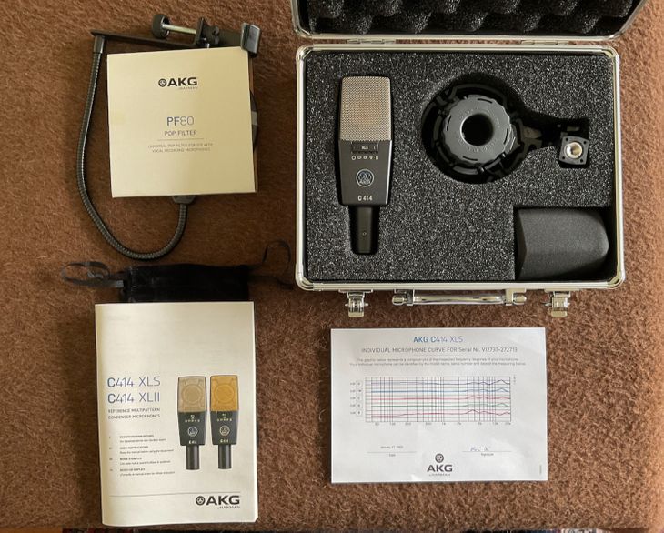 Großmembran-Mikrofon AKG C414 XLS, ca. 1 Jahr alt - Imagen por defecto