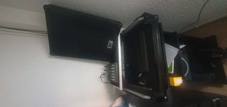 Lo vendo por que quiero un controlador de gama alt - Imagen6