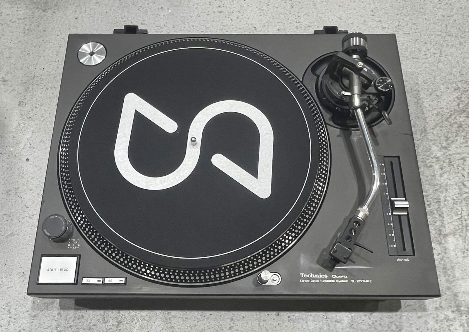 Technics SL 1210 MK2
