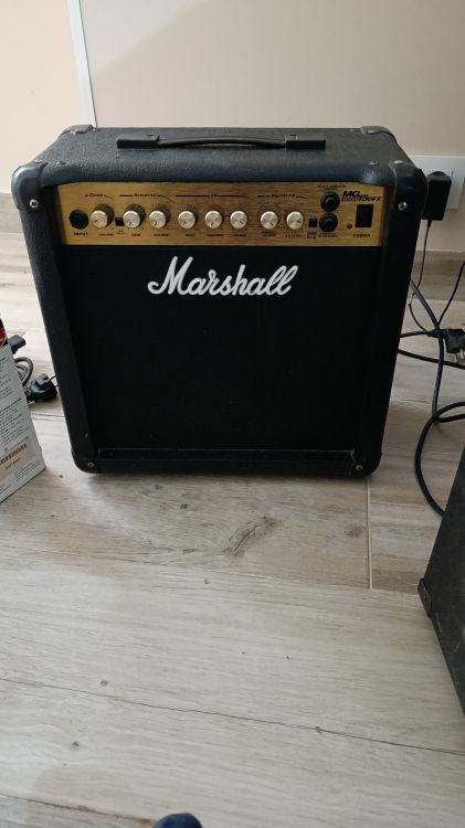 Amplificador marshall 15dfx - Imagen por defecto