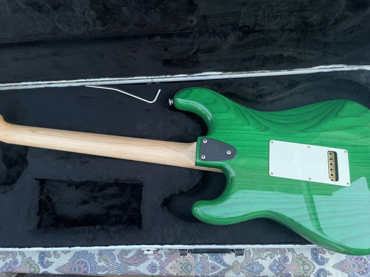 Guitarra electrica G&L legacy verde - Imagen6