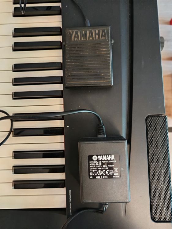 Yamaha Digital Piano P70 - Bild3