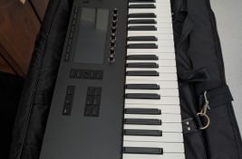 teclado s61 mk3 nuevo, un solo día de uso - Imagen