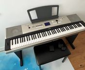 Yamaha YPG-535: Teclado 88 teclas Como nuevo - Immagine