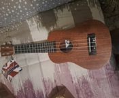 Ukelele marca Tanglewood nuevo - Bild