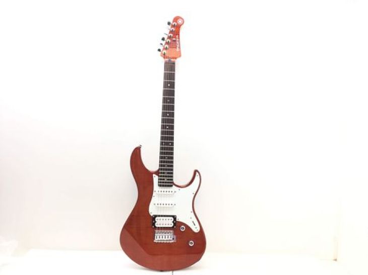 Guitarra Electrica Yamaha Pack 212vfm - Immagine dell'annuncio principale