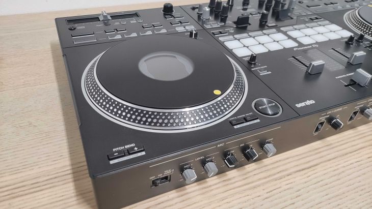 Pioneer DJ DDJ-Rev 7 - Immagine2