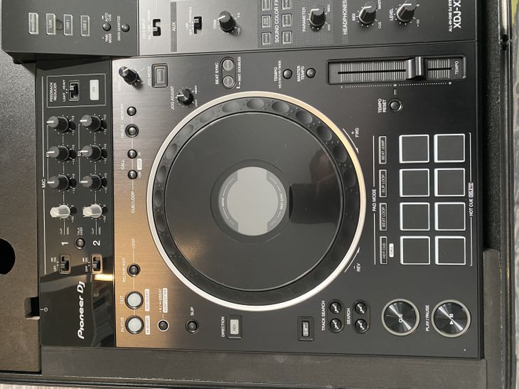 Alquiler controladora PIONEER XDJ XZ - Imagen5