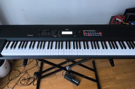 Korg Kross 2 88-Tasten-Workstation
 - Bild