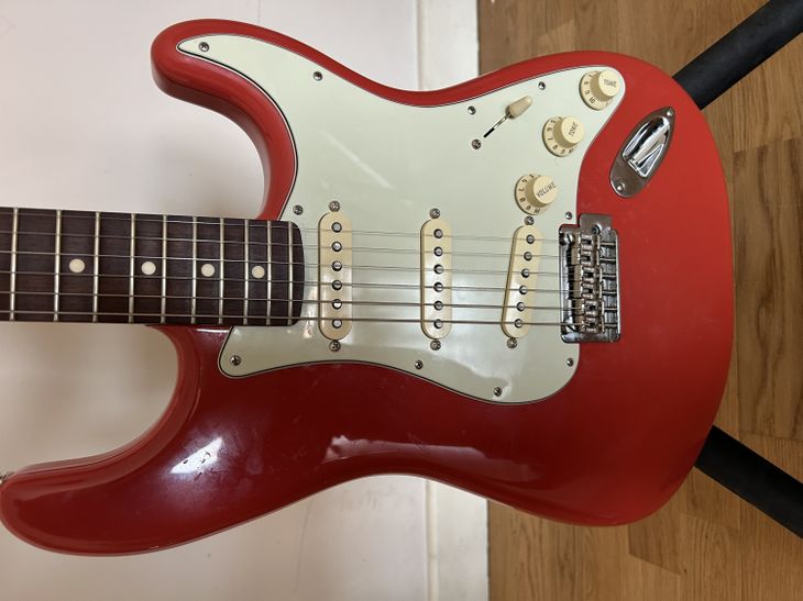 STRATOCASTER MEXICO FIESTA RED - Imagen2