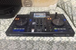 Console in very good condition - Image