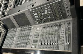 Yamaha PM7 Rivage incl. Case - Image