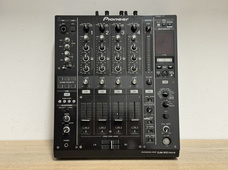 Pioneer DJM 900 Nexus - Imagen por defecto