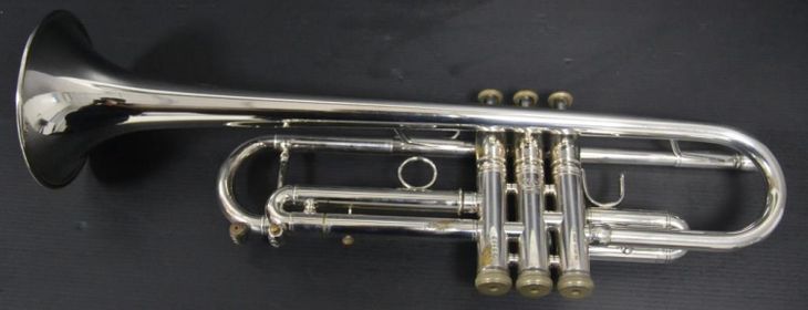 Trompeta Sib Stomvi Titan en perfectas condiciones - Image2