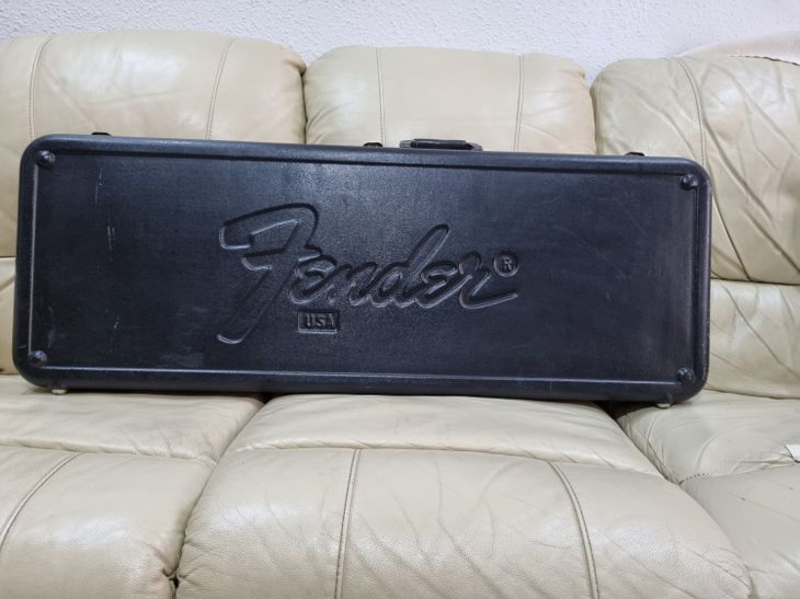 Fender Stratocaster USA Dan Smith vintage 1983 - Imagen3