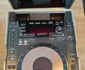 CDJ 850K + Pioneer S9 Bundle
 - Image