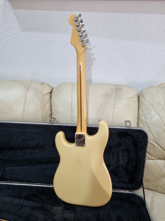 Fender Stratocaster USA Dan Smith vintage 1983 - Imagen2