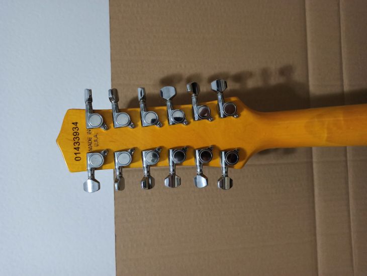 Guitarra Semi Acustica de 12 Cuerdas - Imagen4