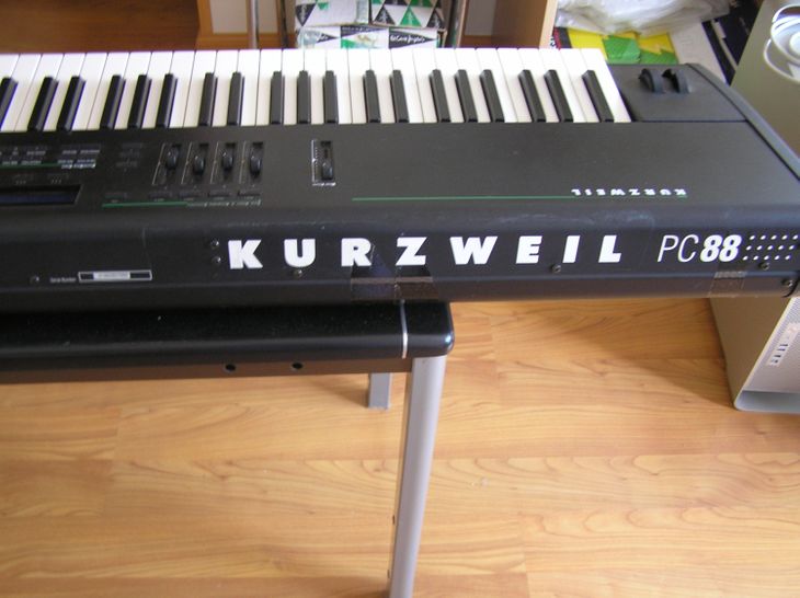 PC 88 KURZWEIL PIANO DIGITAL 88 TECLAS - Imagen3