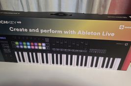 Teclado Midi Novation launchkey49 MK3 - Imagen
