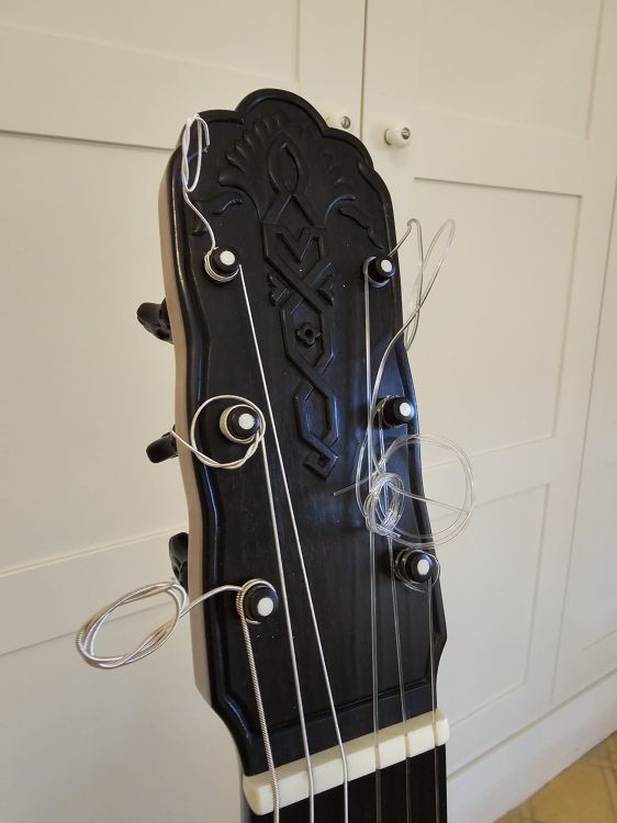 Guitarra flamenca de Jerónimo Peña - Imagen4