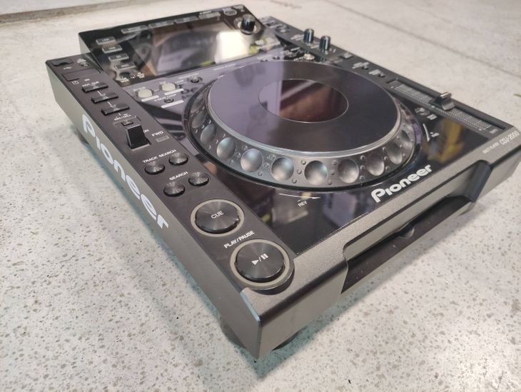 Pioneer CDJ 2000 - Imagen5