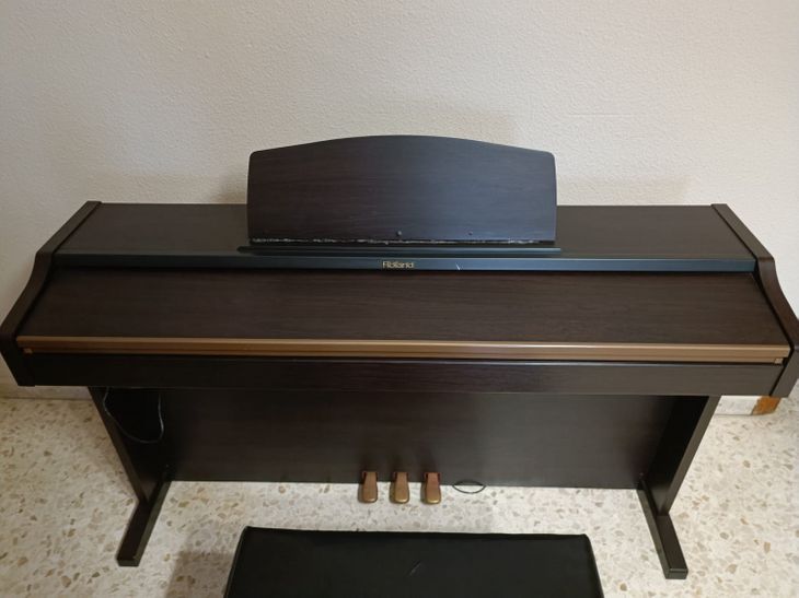 Piano Digital Roland HP101E - Immagine3