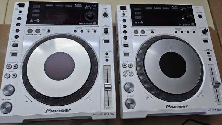 Pioneer CDJ-850W - Imagen2