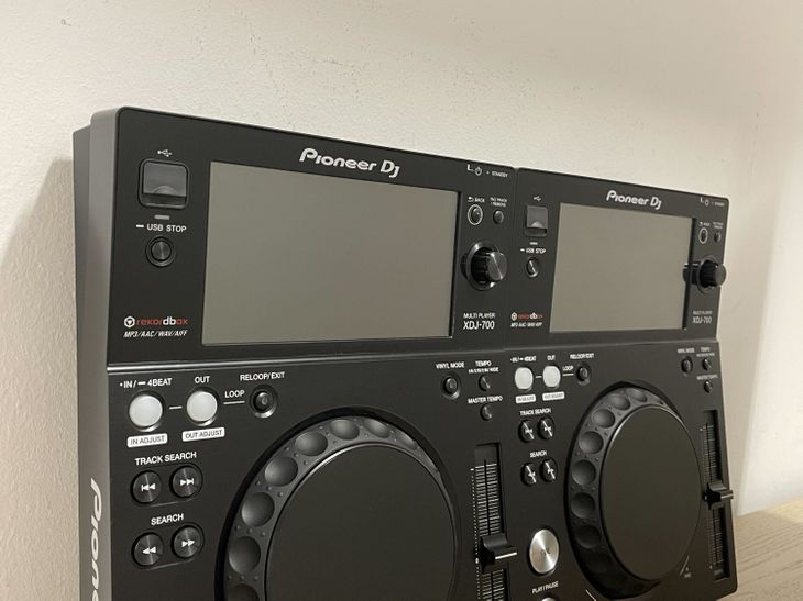 2x Pioneer DJ XDJ-700 con decksavers - Imagen6