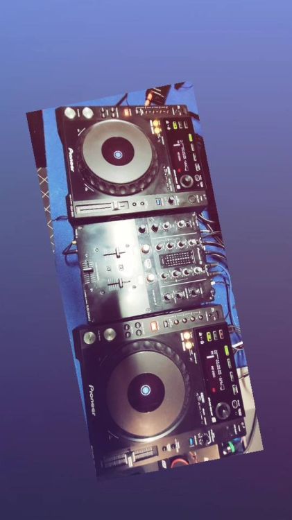 cdj850 B + Mixer + Case - Imagen4