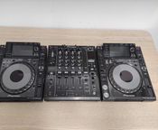 Pioneer DJ-Set 2X CDJ-2000 NEXUS + DJM-900 NEXUS
 - Bild