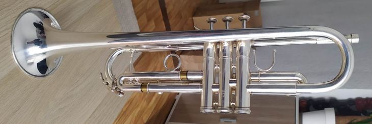 Trompeta Sib Van Laar 9.2 como nueva - Image2