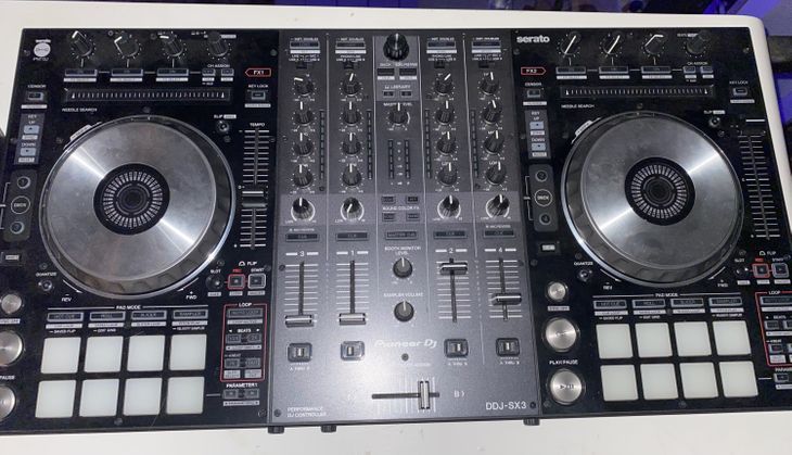 DDJ-SX3 contrôleur pour DJ - Sounds Market DDJ-SX3 contrôleur pour DJ - Sounds Market