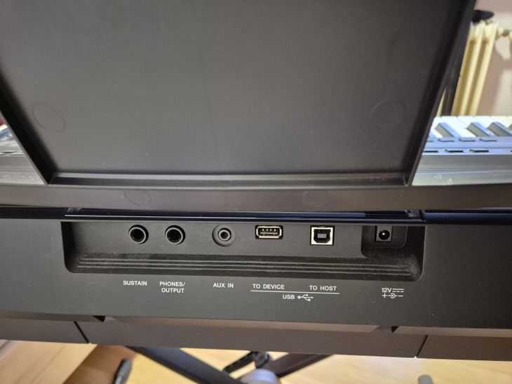 Yamaha PSR E453 super Zustand mit Zubehör - Imagen5