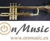 Martin Committe Bb trumpet in very good condition
 - Image