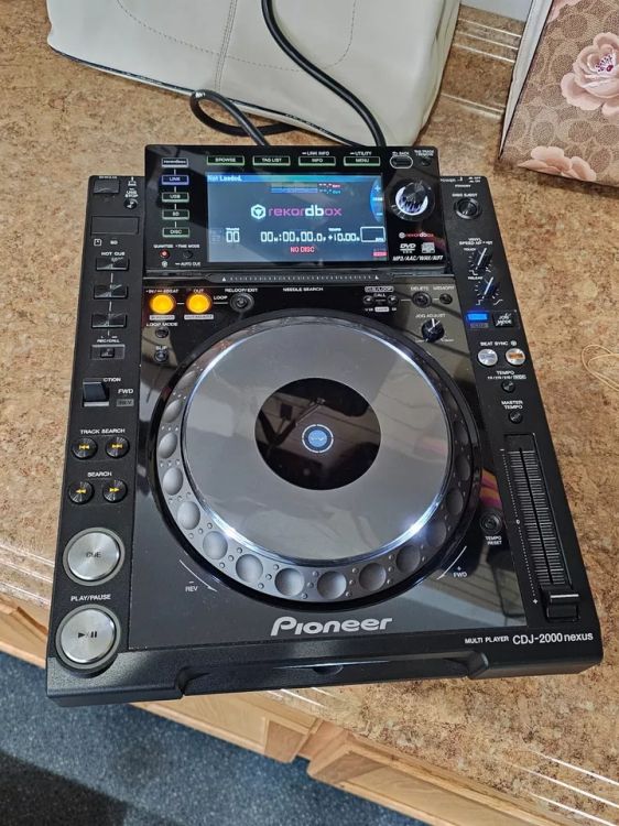 Pioneer CDJ-2000NXS Pro DJ Multi Player - Imagen por defecto