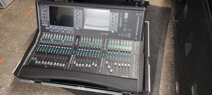 Allen & Heath dLive S5000 Control Surface - Imagen por defecto