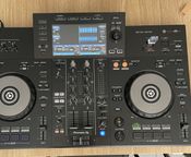 Pioneer XDJ RR + Protector de cubierta
 - Imagen