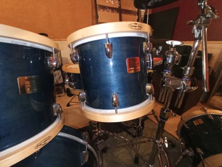 Drum kit Yamaha Maple Custom Absolute como nueva - Bild2