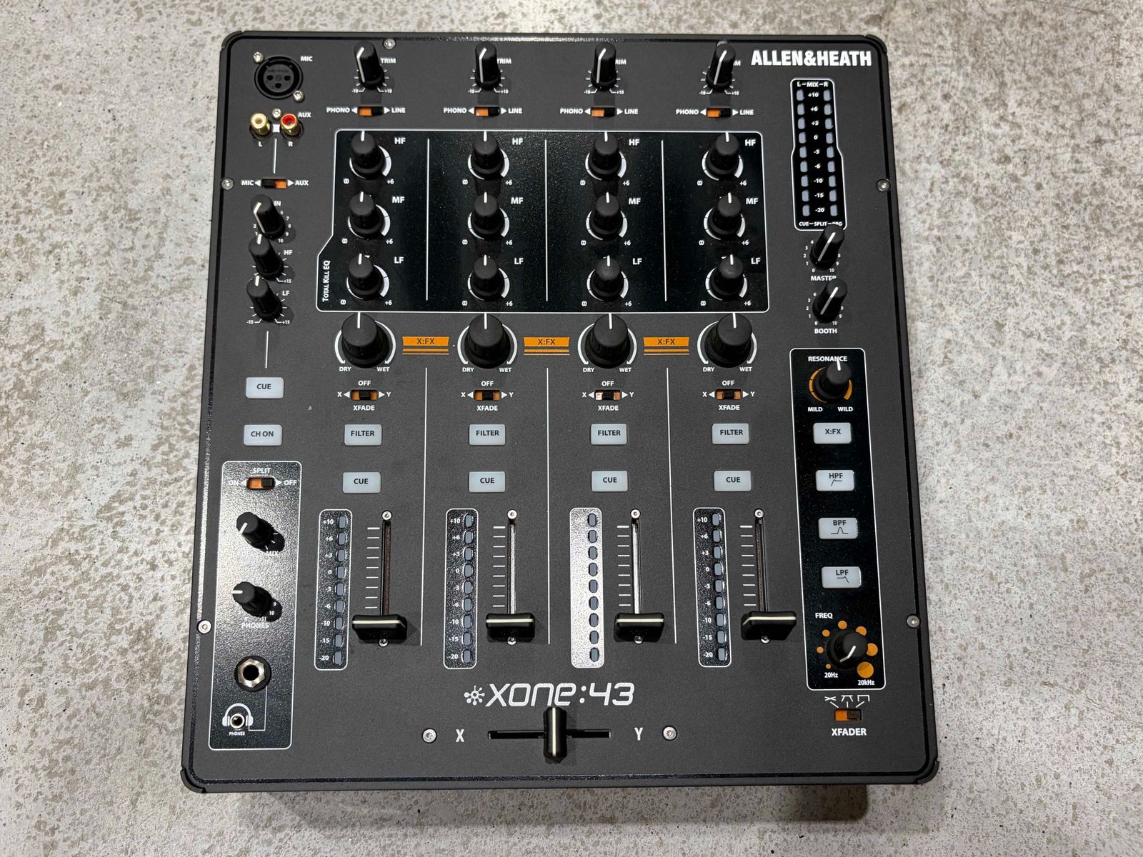 allen heath xone 43