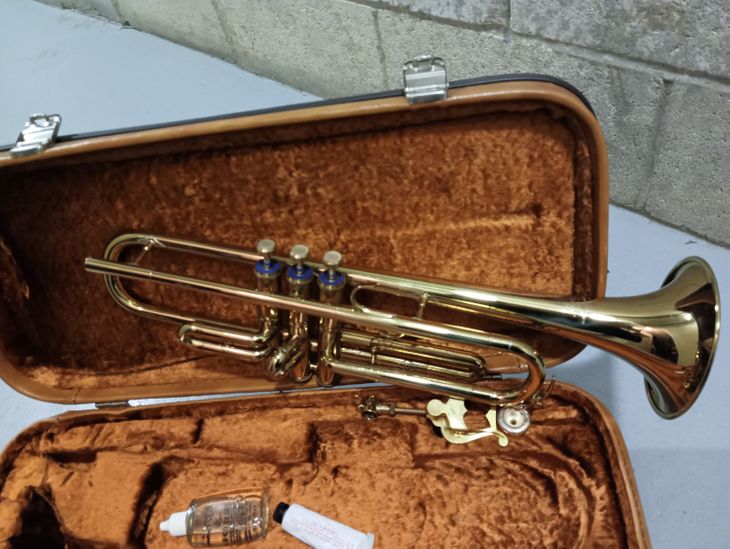 Vendo trompeta Amati traslice - Imagen1