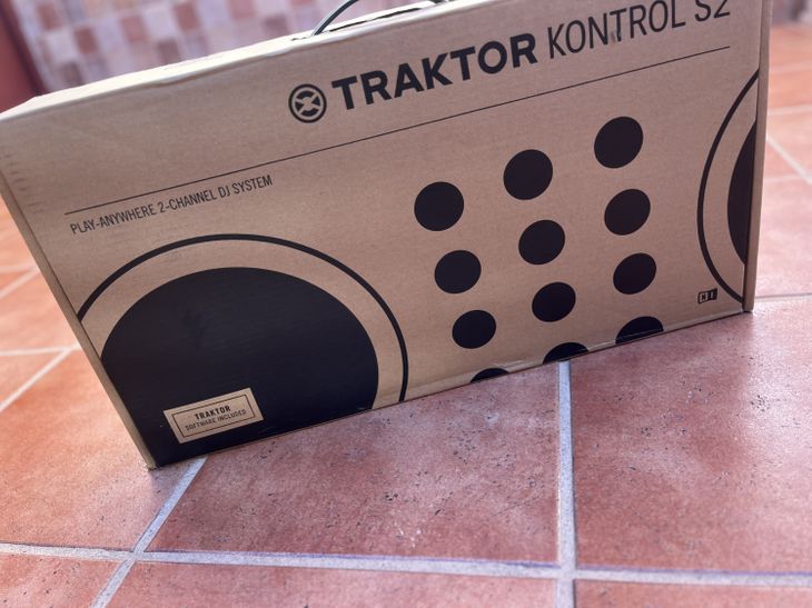 Traktor s2 mk3 - Imagen por defecto