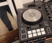 Strumenti nativi Traktor Kontrol S2 mk3
 - Immagine