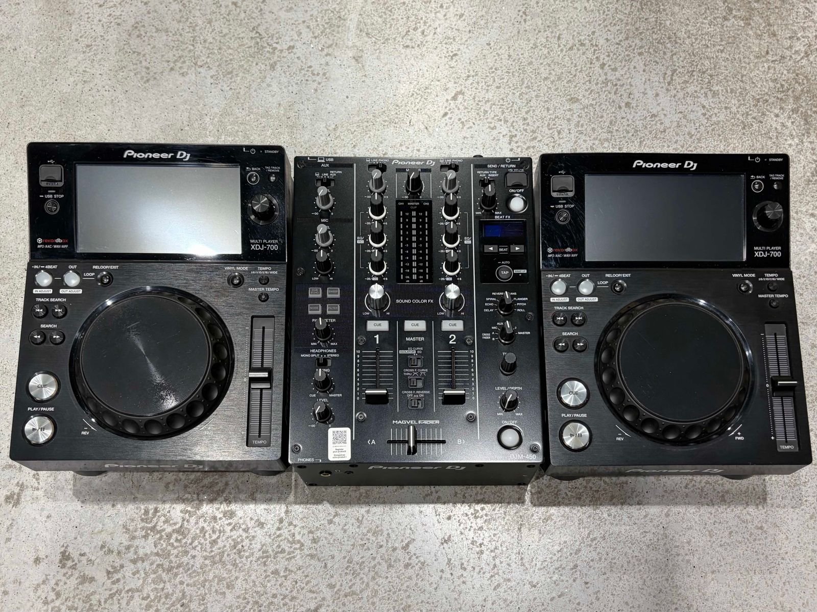 Pioneer xdj 700 + djm 450