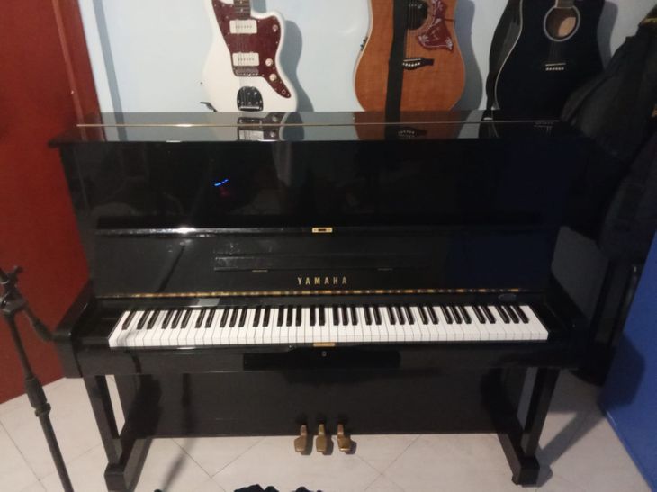 Yamaha U1H Nero - Immagine5