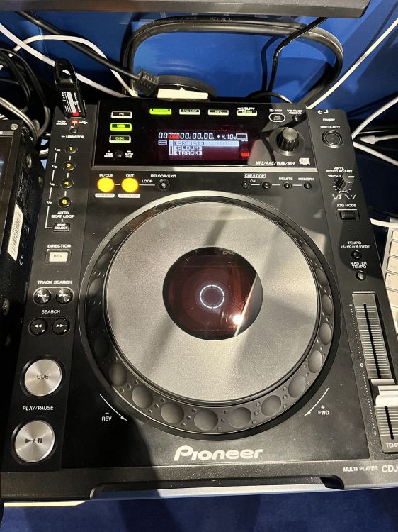 Coppia di lettori Pioneer CDJ 850 - Immagine2